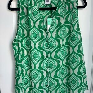 CAbi Green Leaf Print Sleeveless Blouse